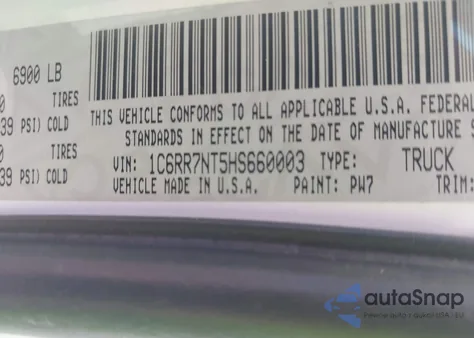 2017 Ram 1500 Laramie 4X4 5'7 Box z USA, uszkodzony, nr VIN 1C6RR7NT5HS660003